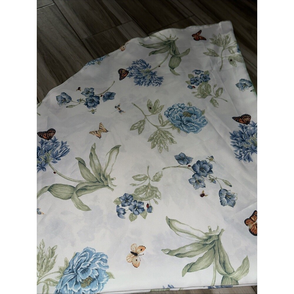 LENOX Blue Flowery 72 Inch Round Tablecloth Butterfly Design Creamy White